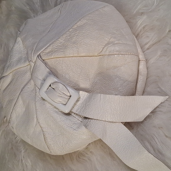 Vintage Leather Beret main image 5